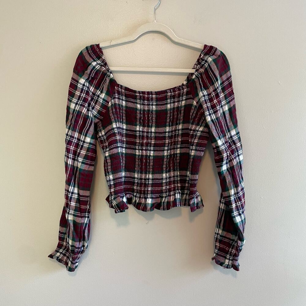 SO Goods for Life Size L Red Green Plaid Blouse Cropped Smocked Long Sleeves